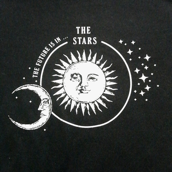 Aéropostale Black Graphic Crop Top - Picture 3 of 4